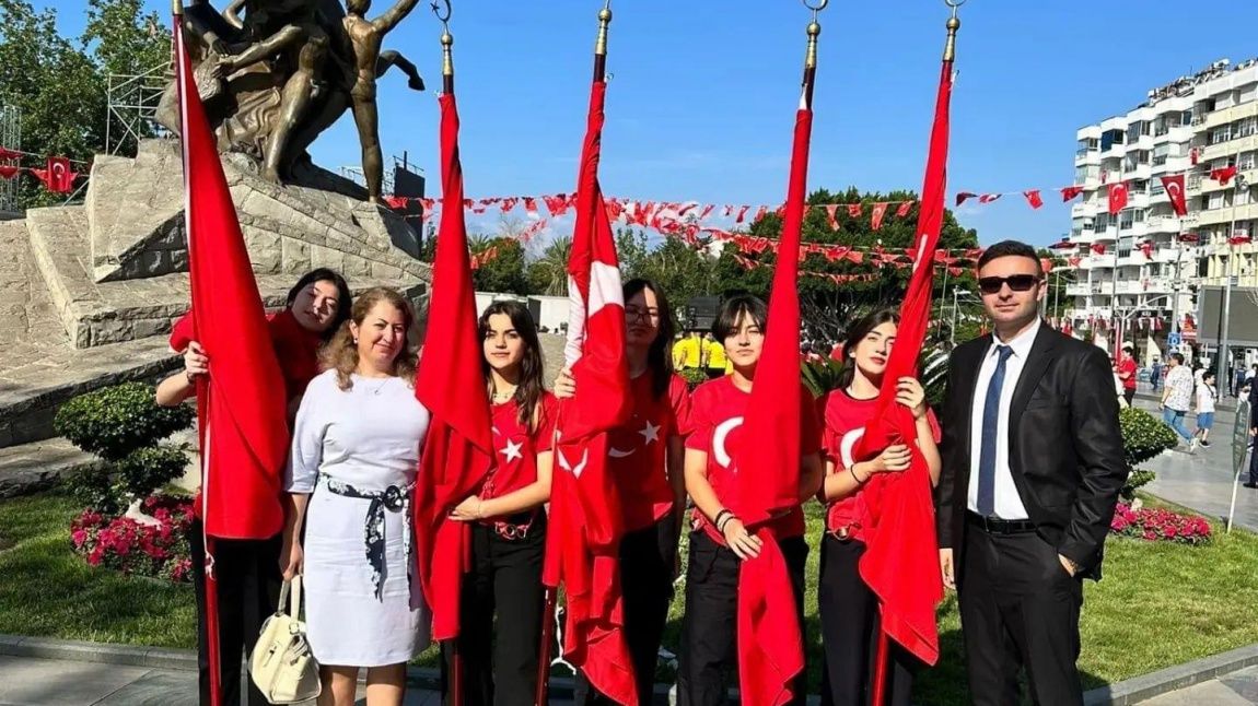 19 Mayıs Atatürk'ü Anma ve Gençlik ve Spor Bayramımız'ı coşkuyla kutladık. 